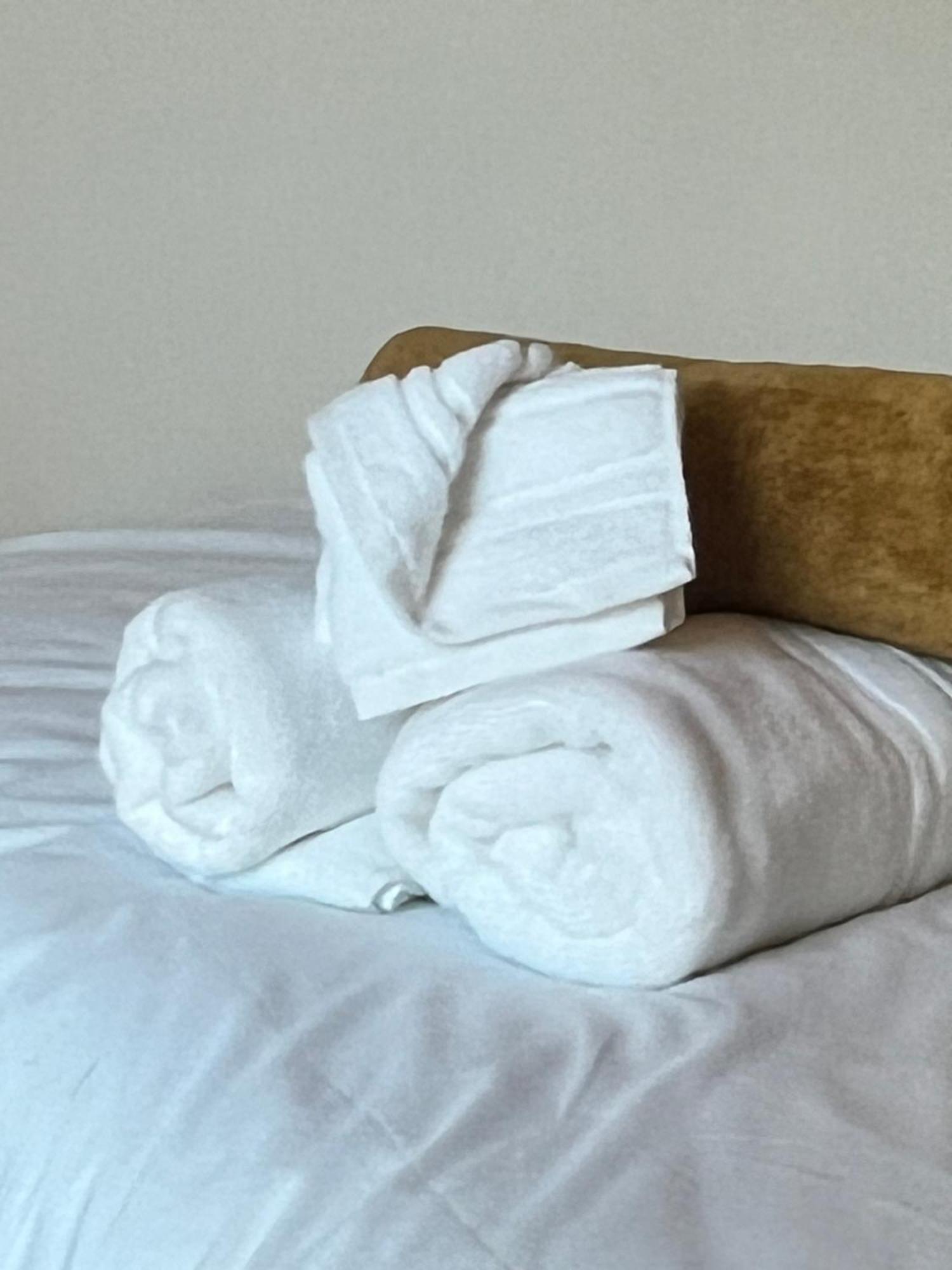 The Parkes A Stylish 3Br House, 5 Mins From Central Birmingham Close To The Edgbaston Stadium, The Hippodrome, Uob, Aston And Bcu, China Town, Kings Heath Bhx Airport And Much More Exterior photo